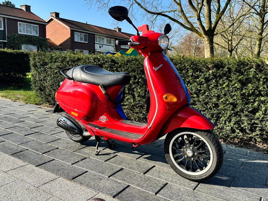 Vespa ET2 op motorkenteken a1 rijbewijs ( piaggio gts ), Overige modellen, 70 cc, Ophalen of Verzenden, Zo goed als nieuw