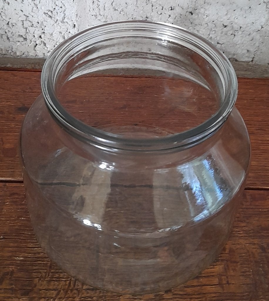 Vaas - glas - geribbelde onderrand, Ophalen of Verzenden, Gebruikt, Glas
