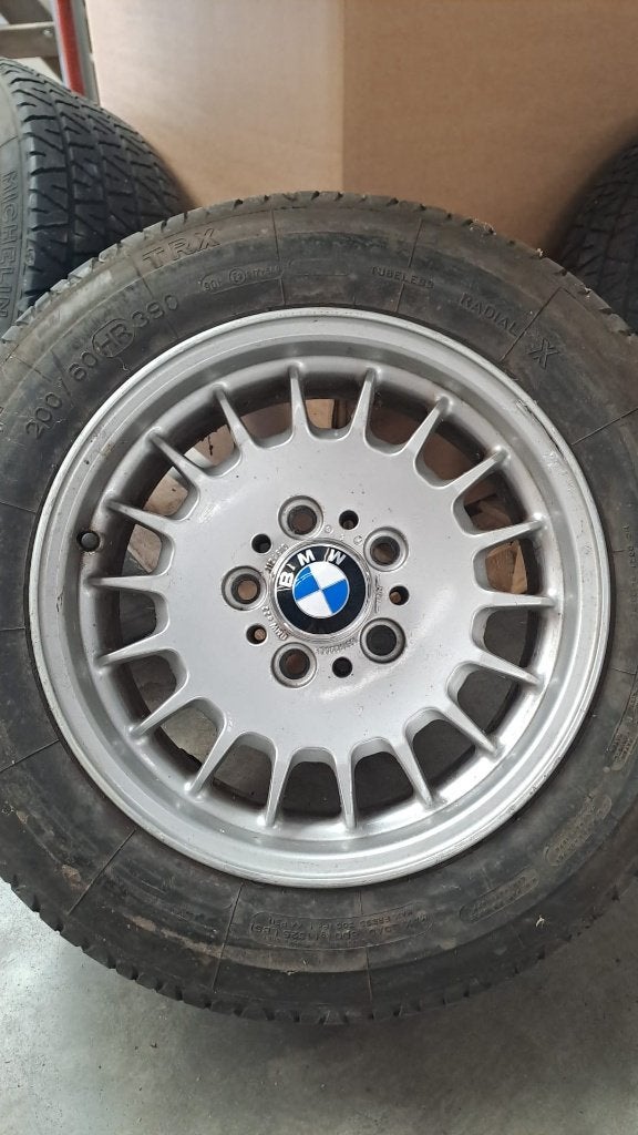 Kroonkurkvelgen BMW E23, E24 of E28 set 15,35 inch, Ophalen, Gebruikt, BMW