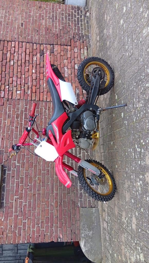 Goede 125cc crosser net een beurt gehad, Fietsen en Brommers, Zo goed als nieuw, 5 versnellingen, 125 cc, Ophalen of Verzenden