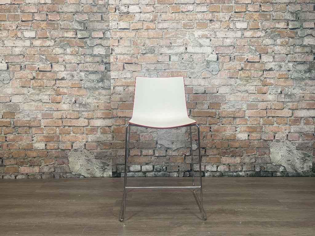 Arper Catifa 46 Bar Stool Sled wit rood bij TheReSales