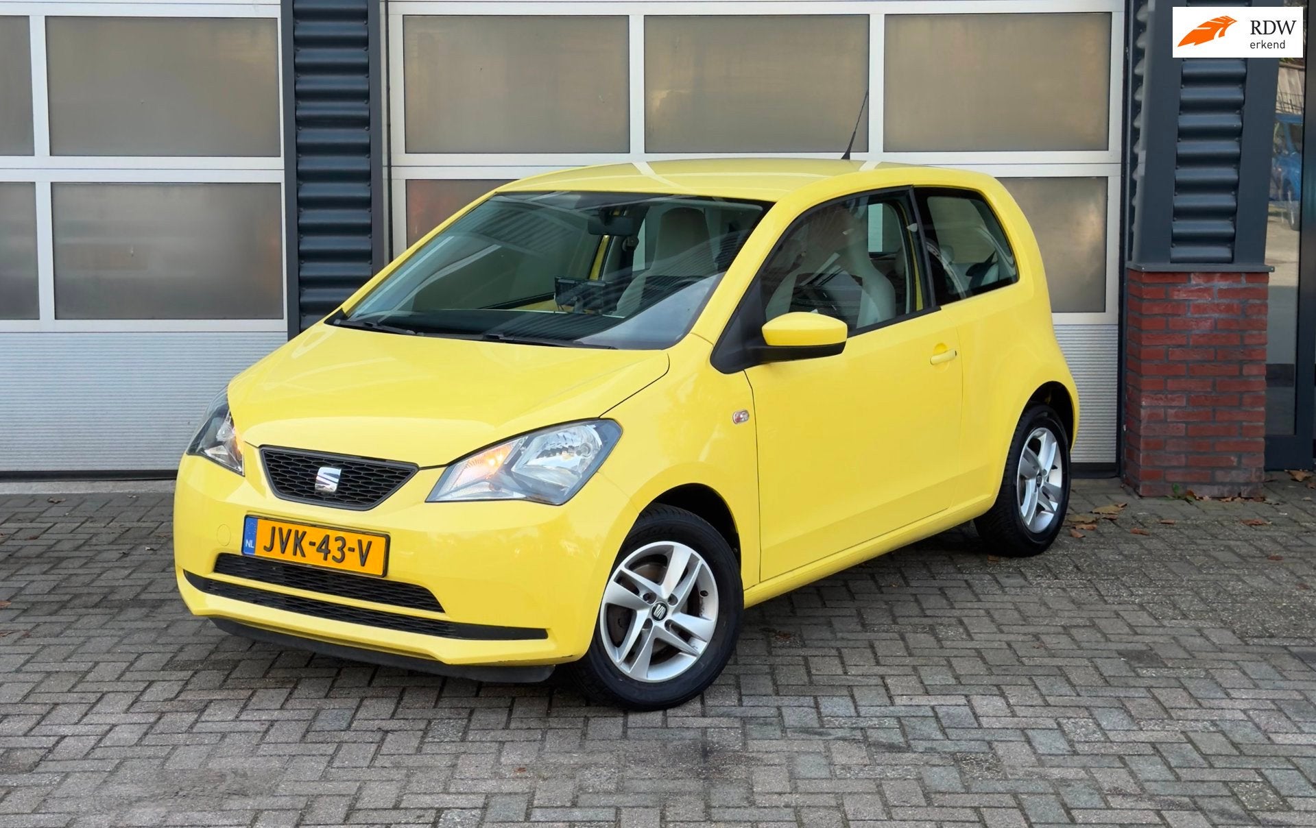 Seat MII 1.0 Apple CarPlay | Style Chic | Cruise Control | A, Auto's, Voorwielaandrijving, Verwarmde buitenspiegels, Gebruikt