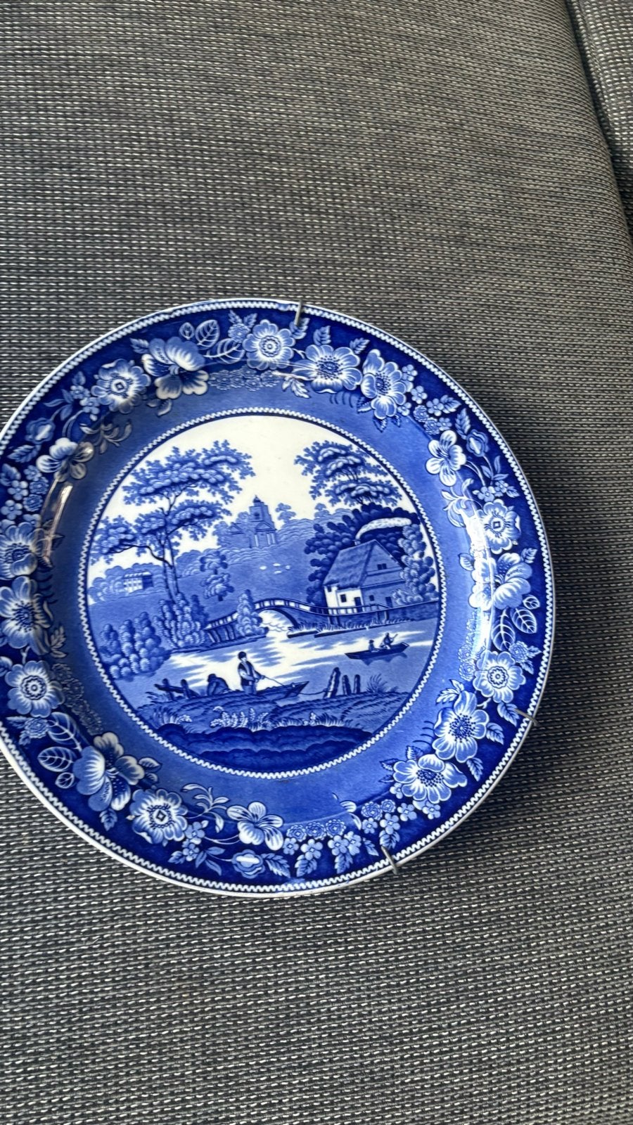 Antiek bord: Improved Wild Rose - Blauw-wit decor, Ophalen of Verzenden