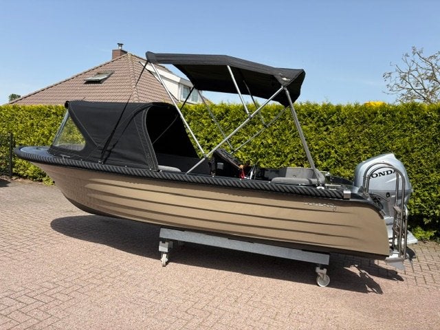 VAARKLAAR! Liberty 505 met buiskap en Honda 40 PK (bj 2011), Gebruikt, Polyester, Overige brandstoffen