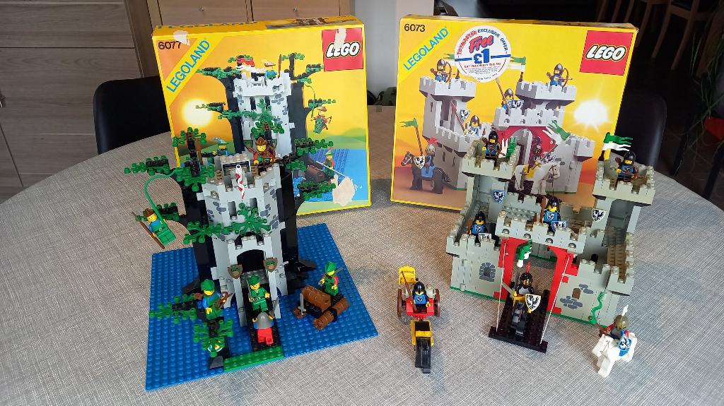 LEGO set 6073 + 6077 + 6011 - Falcon Knights & Forestmen, Kinderen en Baby's, Speelgoed | Duplo en Lego, Gebruikt, Verzenden, Lego