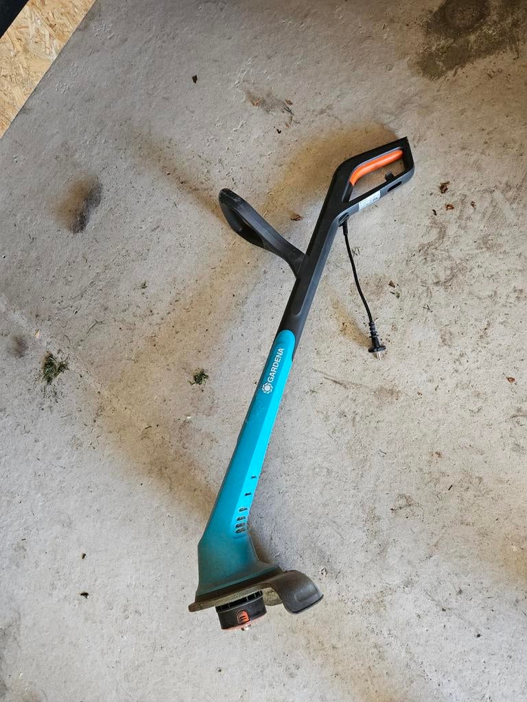 Gardena Kantjesmaaier SmallCut 300/23 - Werkt goed!, Ophalen