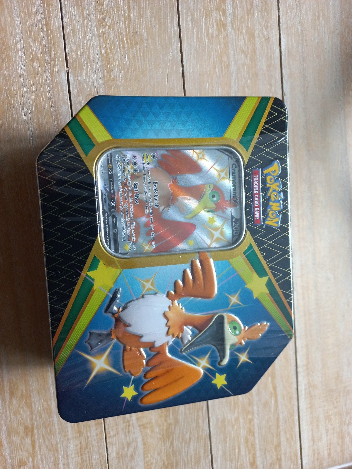 Shining fates tin, Ophalen of Verzenden, Nieuw, Boosterbox, Foil