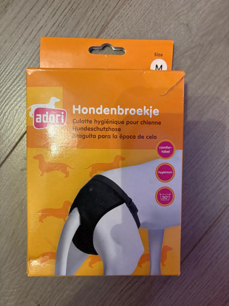 Hondenbroekje adori, Dieren en Toebehoren, Honden-accessoires, Ophalen of Verzenden, Zo goed als nieuw