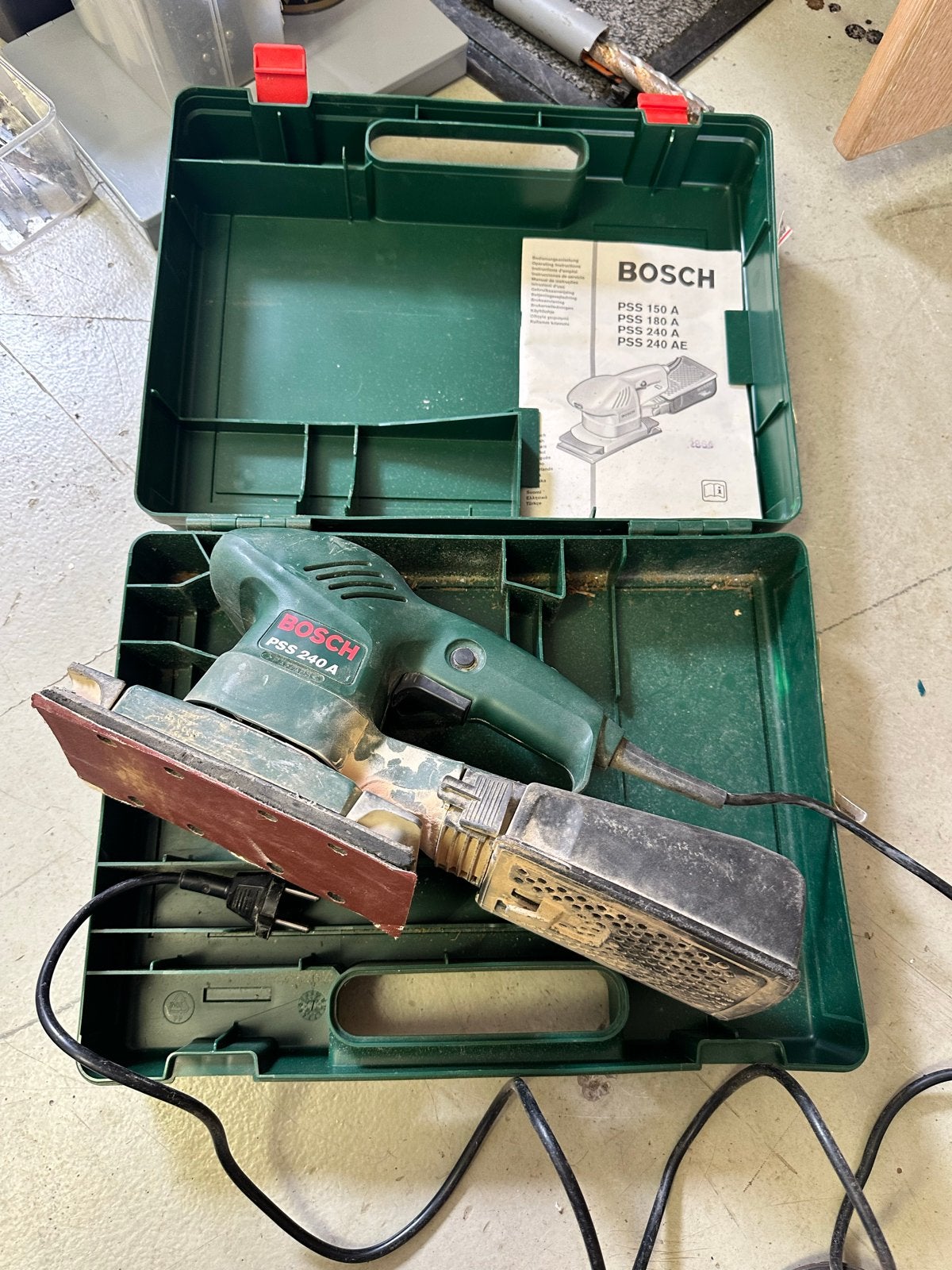 Bosch PSS 240 A vlakschuurmachine met koffer, Ophalen, Gebruikt, Minder dan 600 watt, Vlakschuurmachine