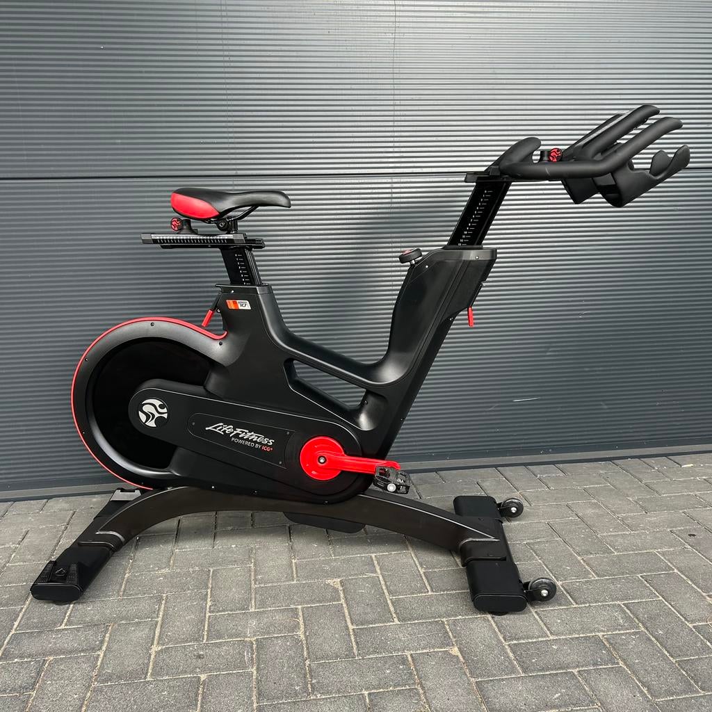 Life fitness IC7 spinning spinfiets ZWIFT spinningbike, Sport en Fitness, Fitnessmaterialen, Ophalen, Zo goed als nieuw, Overige typen