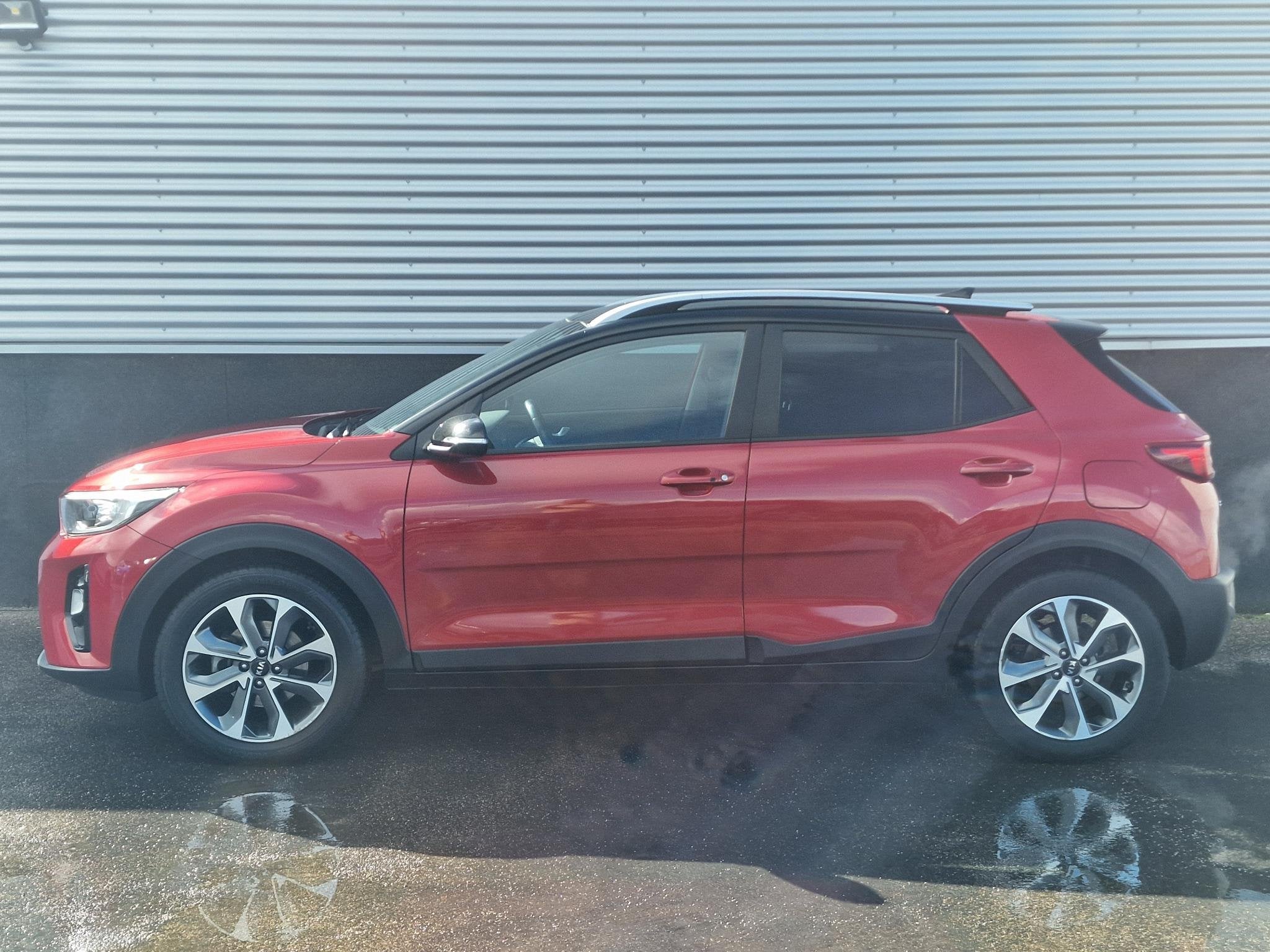 Kia Stonic 1.0 T-GDi DynamicPlusLine Nieuw geleverd en deale, Voorwielaandrijving, Dealer onderhouden, Gebruikt, Euro 6