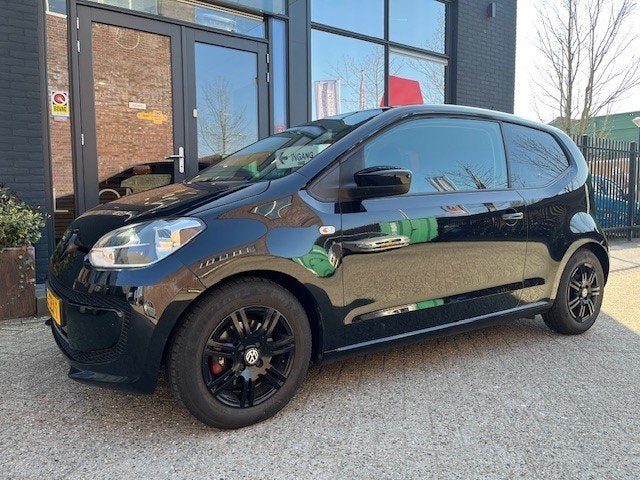 Volkswagen Up! 1.0 60PK 3D BMT Black Edition, Voorwielaandrijving, Euro 5, Stof, Gebruikt