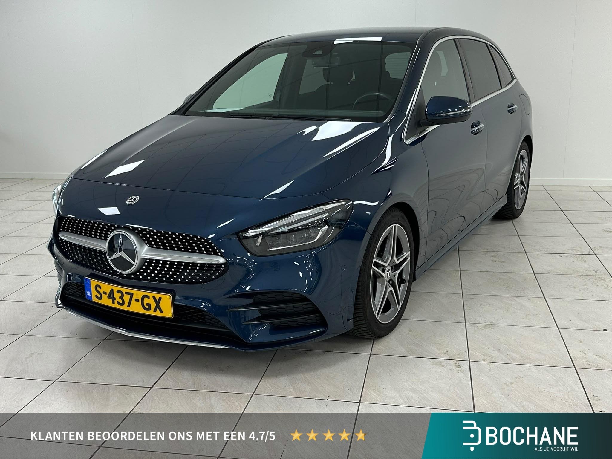 Mercedes-Benz B-klasse 180 AMG Line TREKHAAK | ACHTERUITRIJC, Auto's, Automatische klimaatregeling, 136 pk, Gebruikt, 4 cilinders