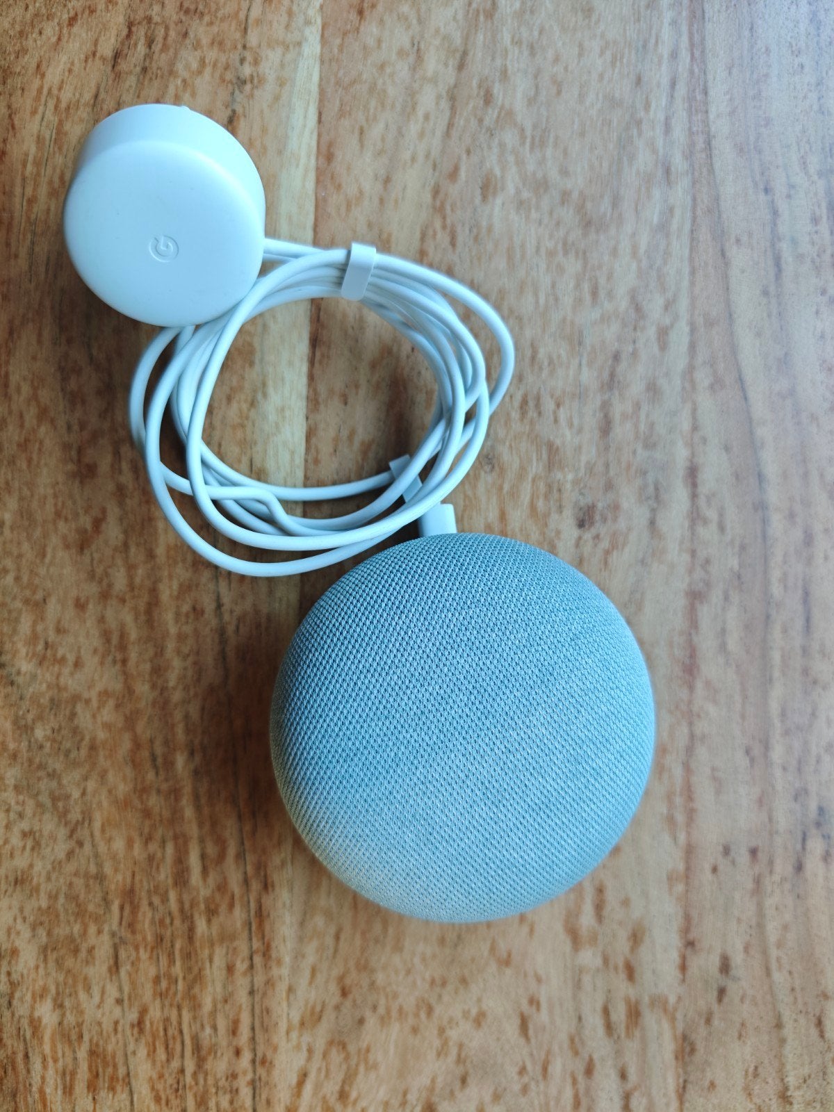 Google Home Mini witte speaker, zo goed als nieuw