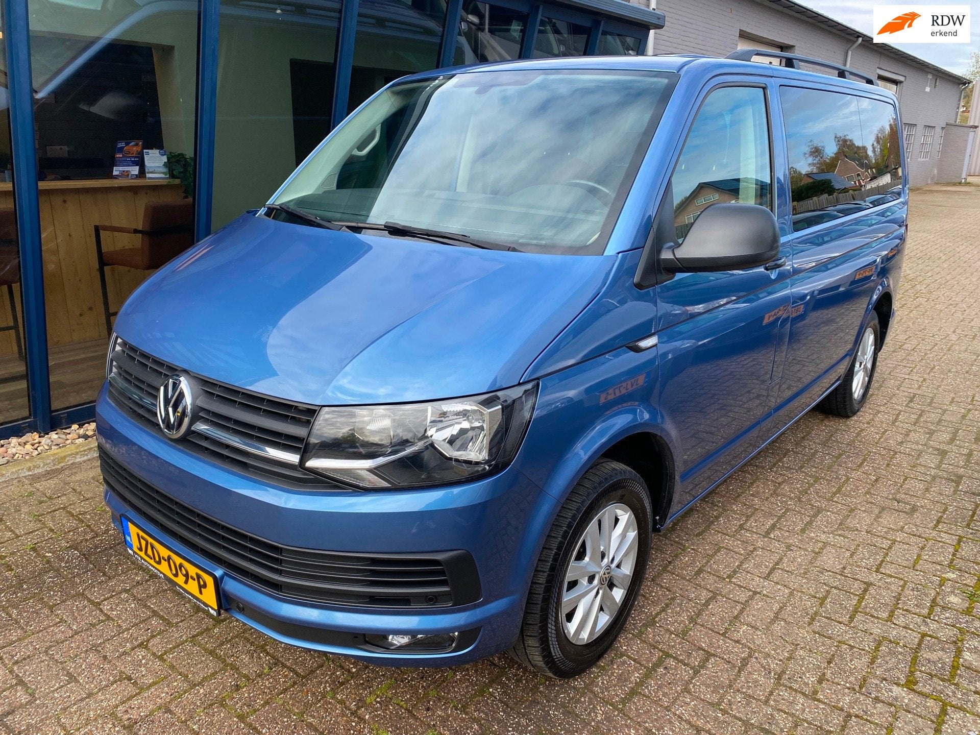 Volkswagen Transporter Multivan 2.0 TSI L1H1 Comfortline Ben, Voorwielaandrijving, Gebruikt, Blauw, Bedrijf