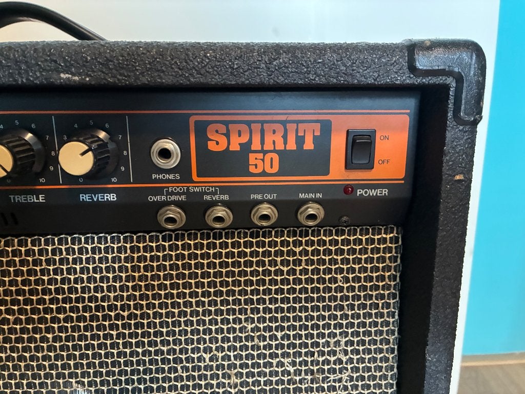 Roland Spirit 50 Gitaarversterker, Ophalen of Verzenden, Gebruikt, Gitaar, 50 tot 100 watt
