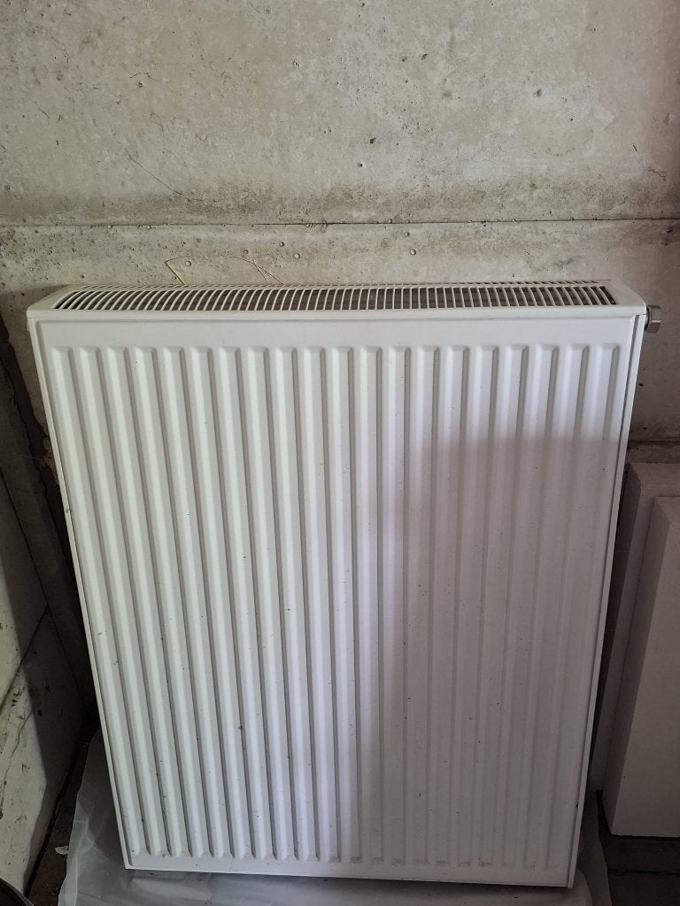 Type 33 radiator, geschikt voor warmtepomp, Doe-het-zelf en Verbouw, Ophalen, Radiator, Zo goed als nieuw, 60 tot 150 cm