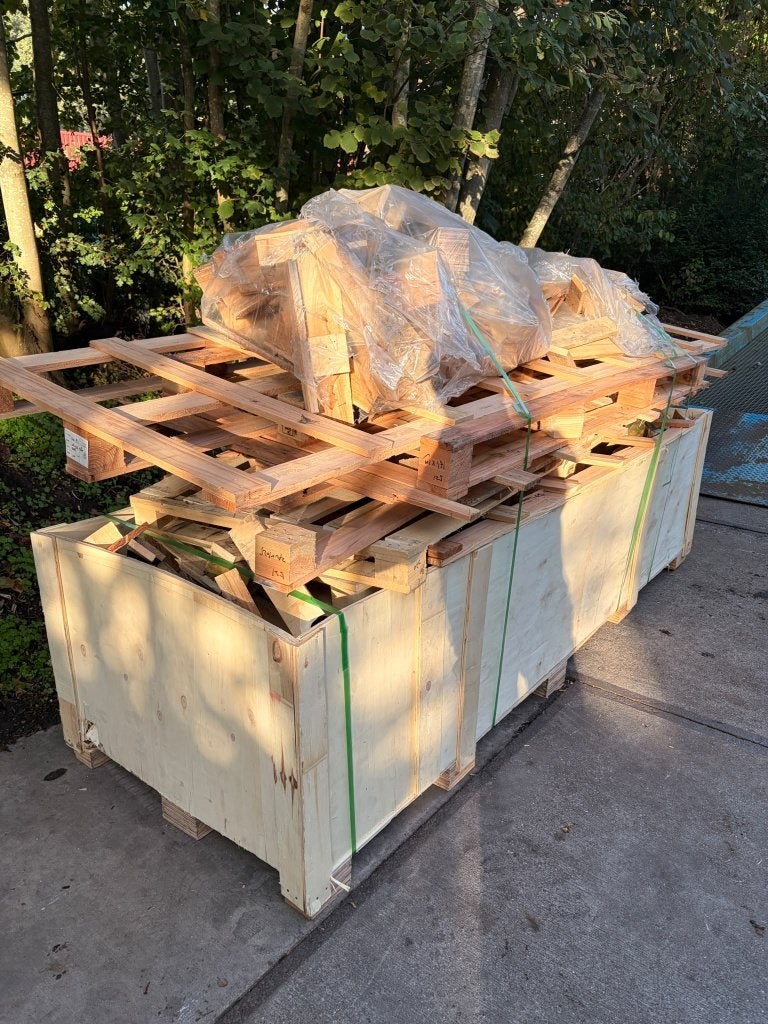 GRATIS AF TE HALEN - Brandhout / Pallets, Minder dan 3 m³, Ophalen, Overige houtsoorten
