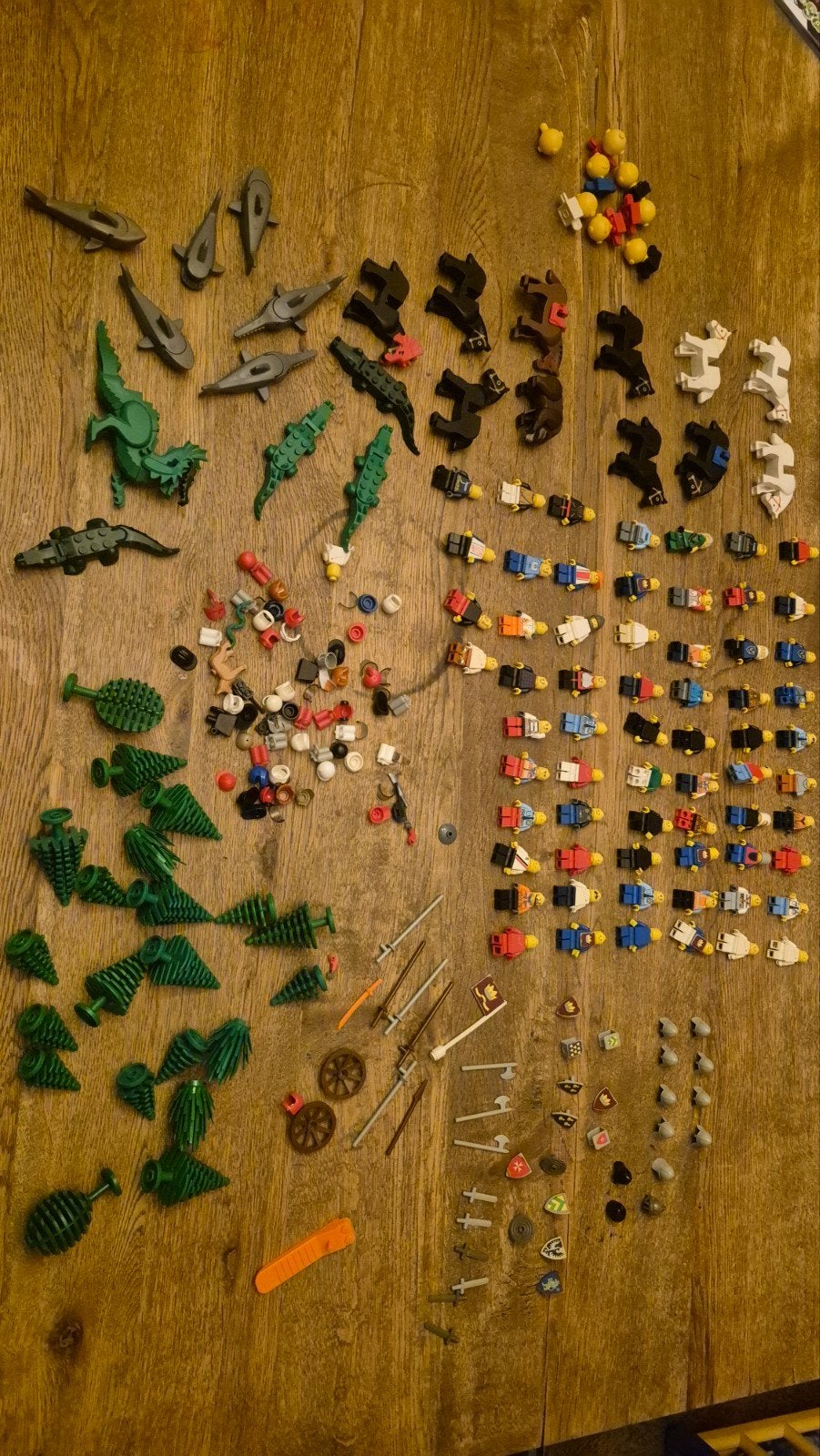 Grote set diverse LEGO minifiguren en accessoires, Gebruikt, Lego, Ophalen of Verzenden, Minifiguur