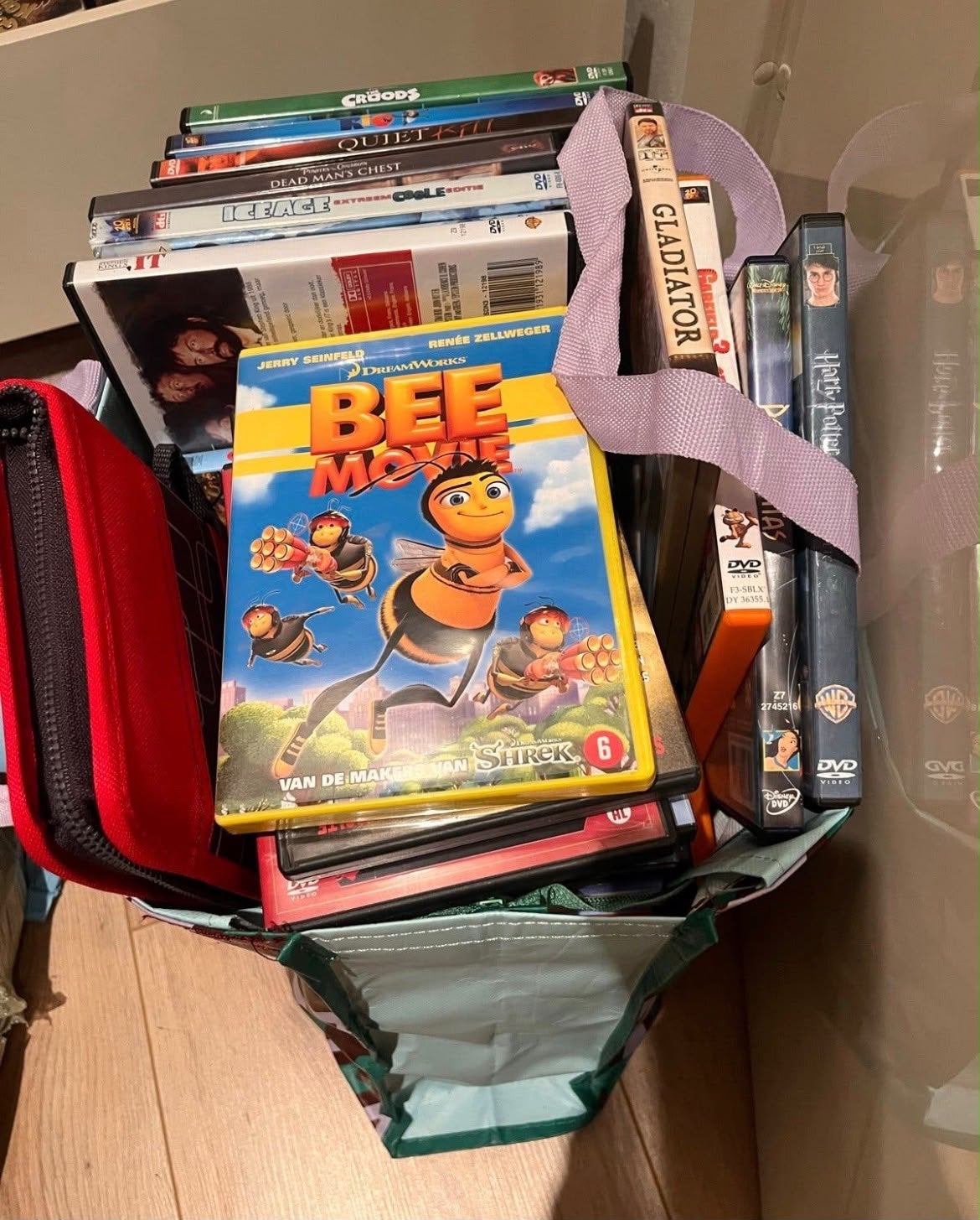 Gratis tas vol diverse DVD's - Actie, Animatie, Avontuur, Cd's en Dvd's, Alle leeftijden, Nederlands, Ophalen of Verzenden, Inclusief doosje