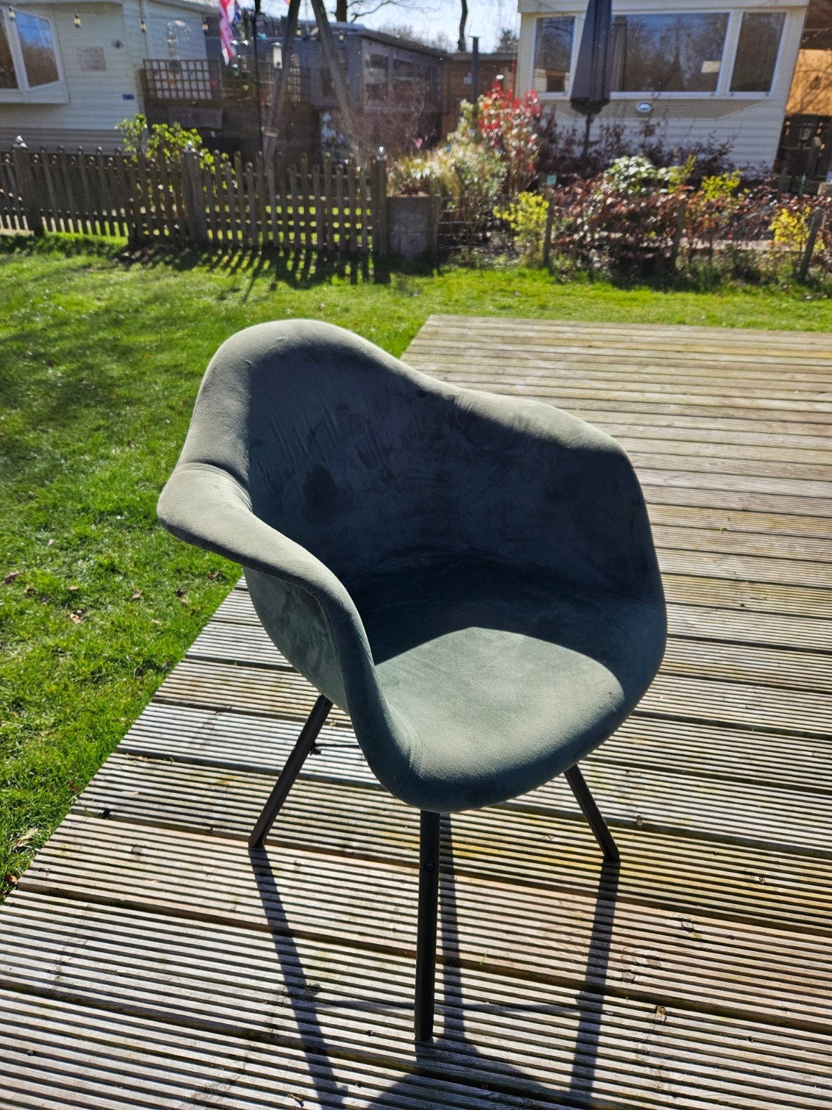 Set van 4 groene velours eetkamerstoelen, Ophalen, Gebruikt, Overige kleuren, Modern, Scandinavisch