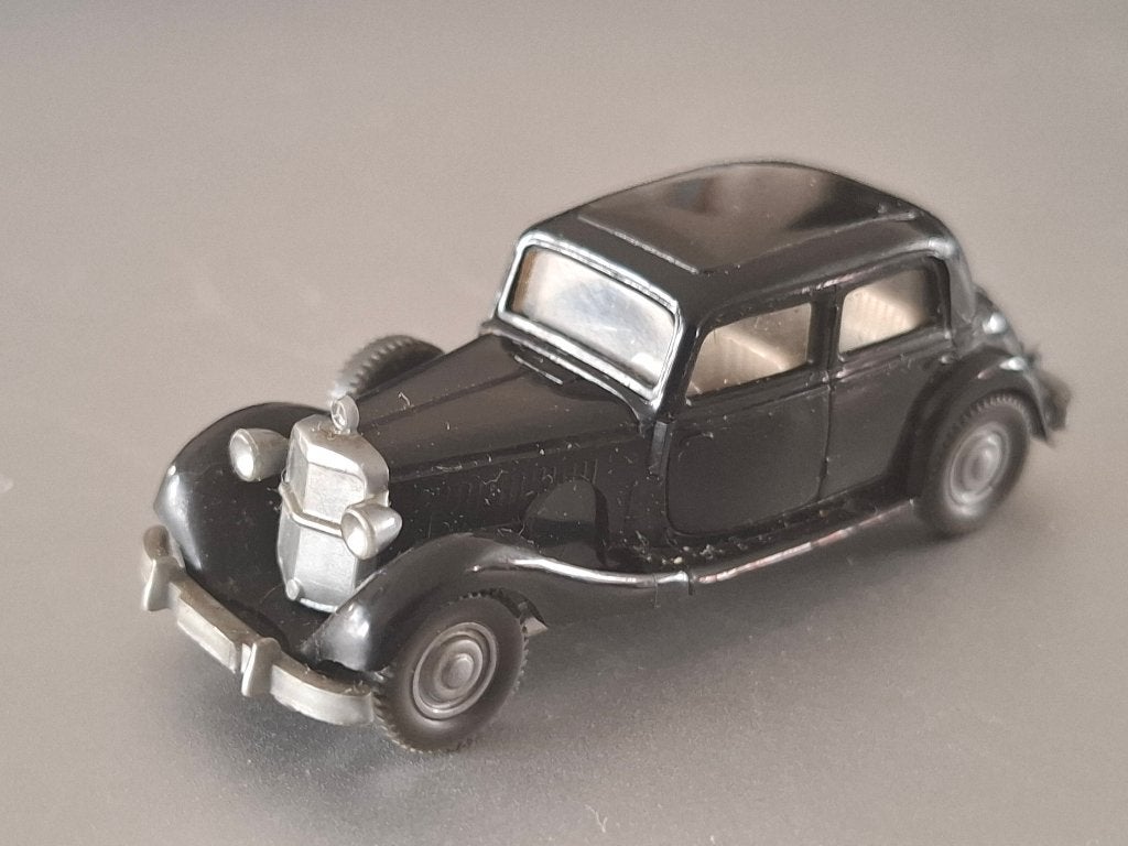 1:87 Mercedes 260D zwart Wiking prewar oldtimer € 4, Verzenden, Zo goed als nieuw, Auto, Wiking