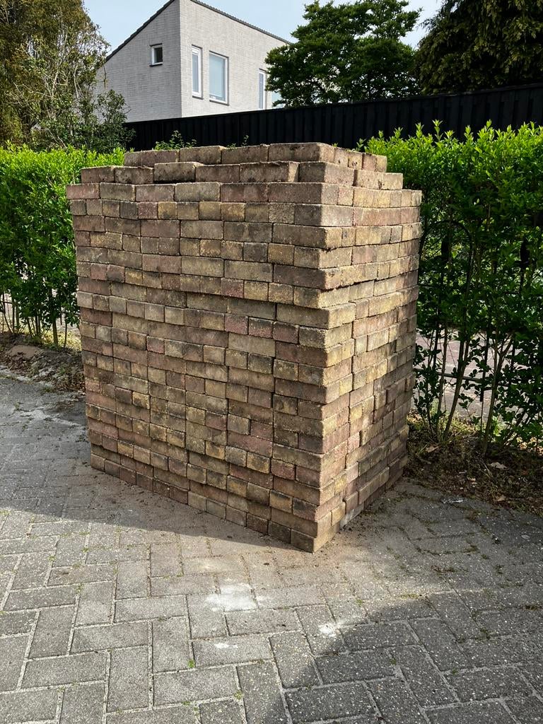 25m2 bestrating inclusief appeltaart, Tuin en Terras, Tegels en Klinkers, Ophalen, Gebruikt, Klinkers, 10 m² of meer