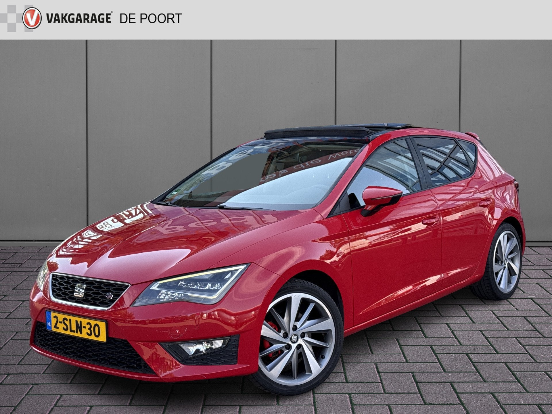 SEAT Leon 1.4 TSI FR Business | NL-auto | Pano | Navi | Trek, Auto's, Seat, Bedrijf, Te koop, Leon, ABS, Airbags, Airconditioning