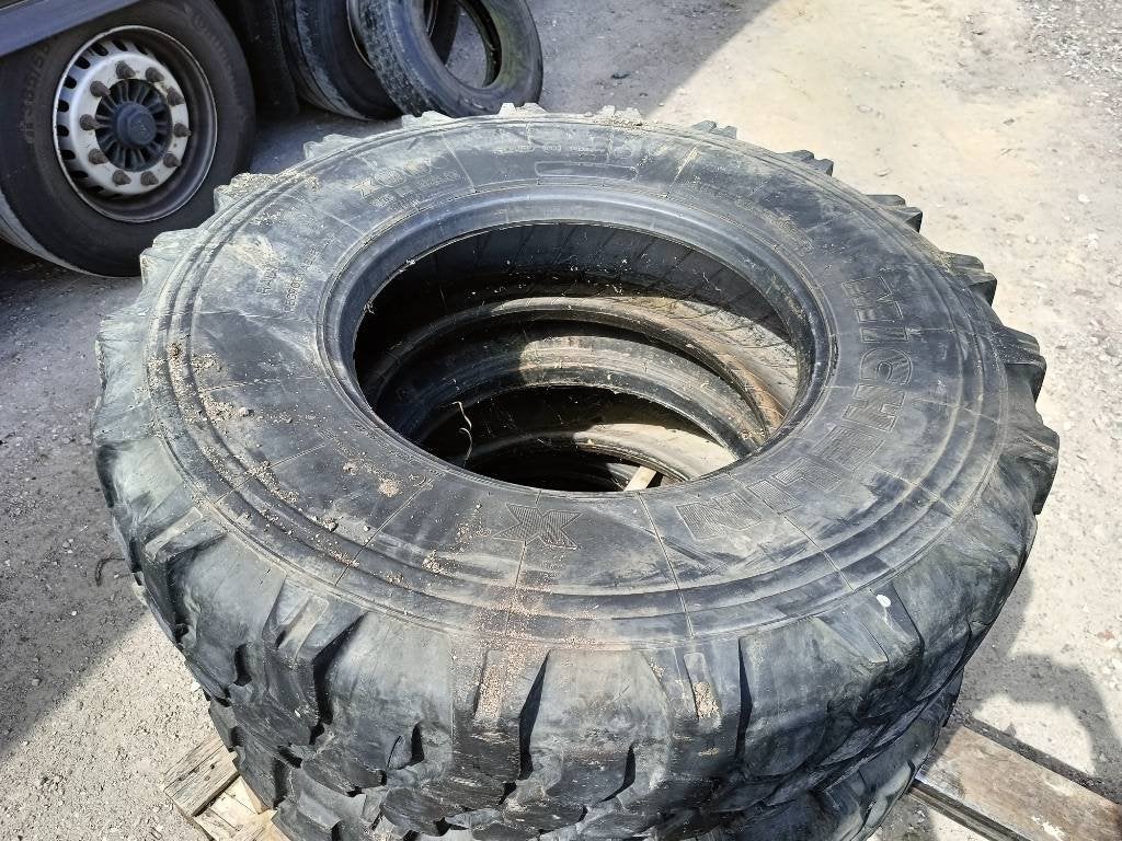 Michelin continental band 13R22.5 , 315/80R22.5 , 13R22,5 l, Gebruikt