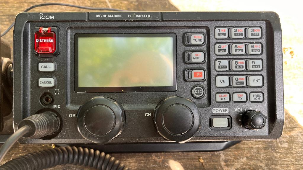Icom IC-M801E / IC-M802 zend-ontvanger Antenne tuner, Ophalen, Zo goed als nieuw, Zender en Ontvanger