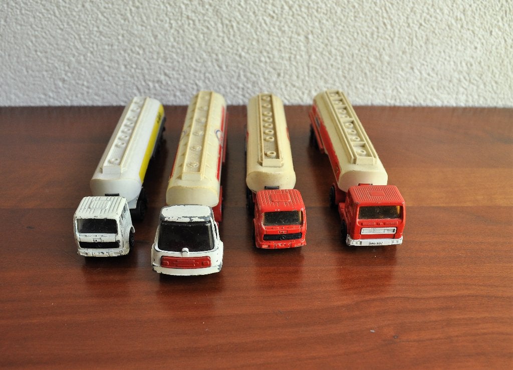 Majorette tanker Mercedes AGIP TEXACO n.364, Ophalen of Verzenden, Gebruikt, Bus of Vrachtwagen