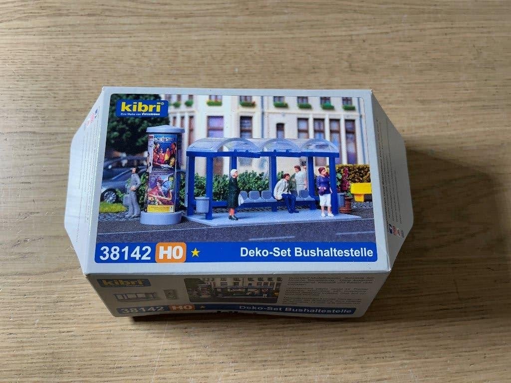 Kibri 38142 HO Bushalte 1:87, Overige merken, Gelijkstroom of Wisselstroom, Brug, Tunnel of Gebouw, Ophalen of Verzenden