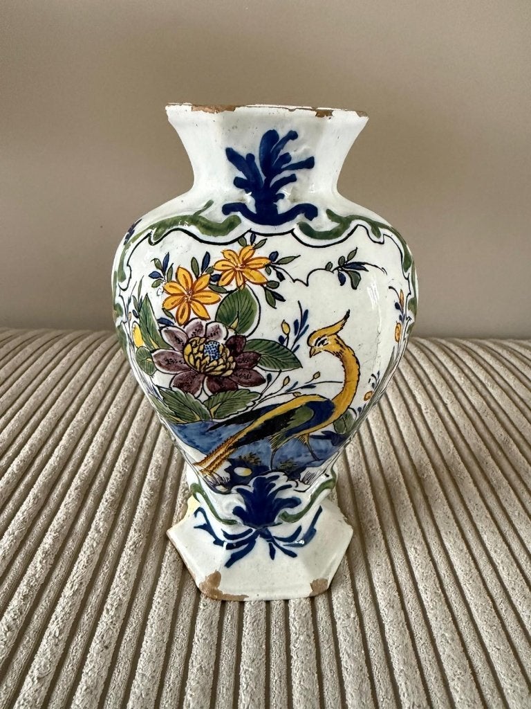 Antieke vaas met bloemen en vogel 17e eeuw, Antiek en Kunst, Ophalen of Verzenden