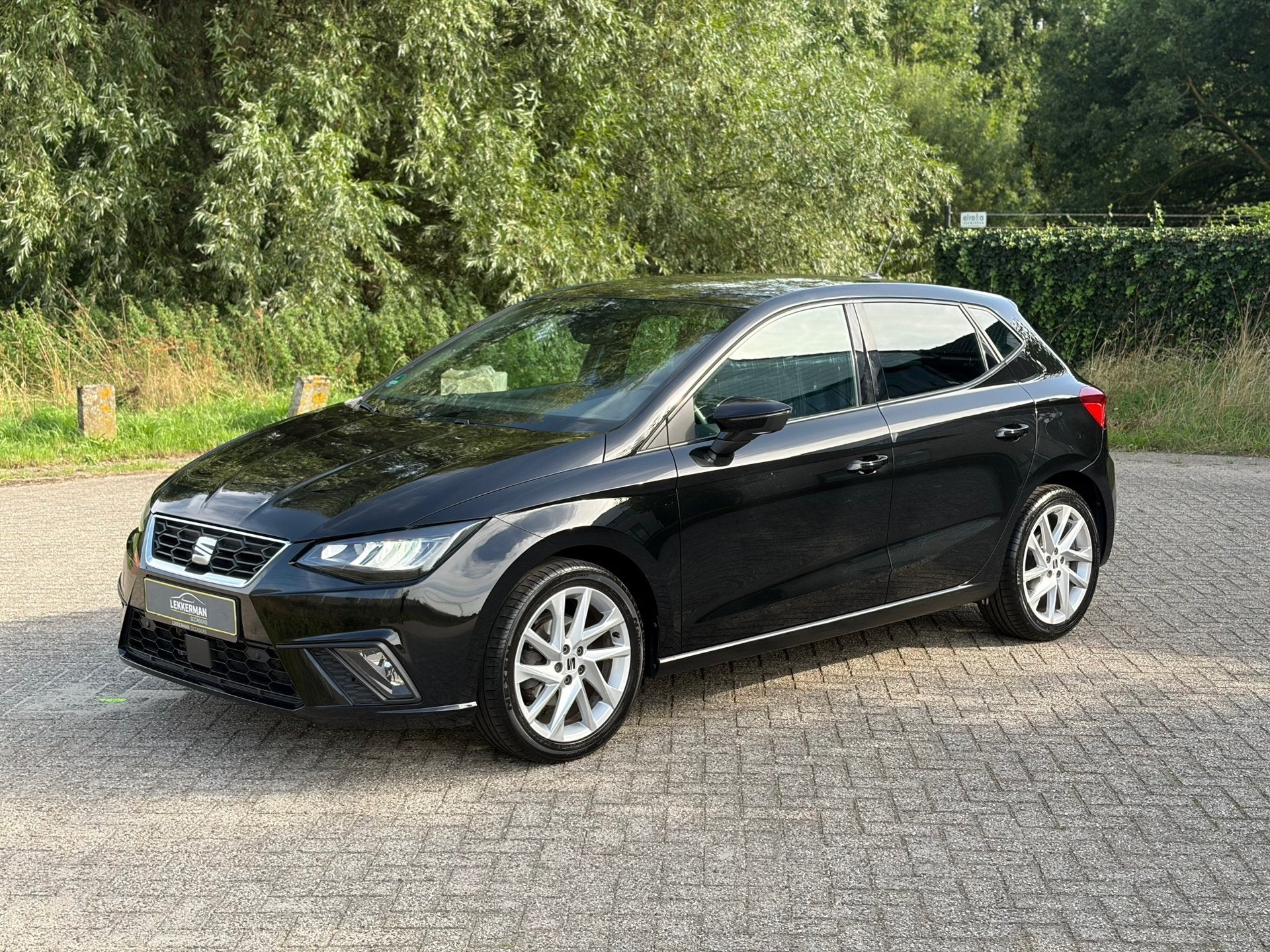 SEAT Ibiza 1.0 EcoTSI FR CARPLAY I CAMERA I CRUISE I DEALER, Voorwielaandrijving, Dealer onderhouden, Gebruikt, Origineel Nederlands