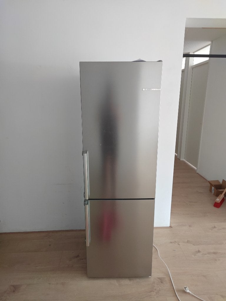 Bosch Koelkast, Ophalen, 200 liter of meer, Met aparte vriezer, 160 cm of meer