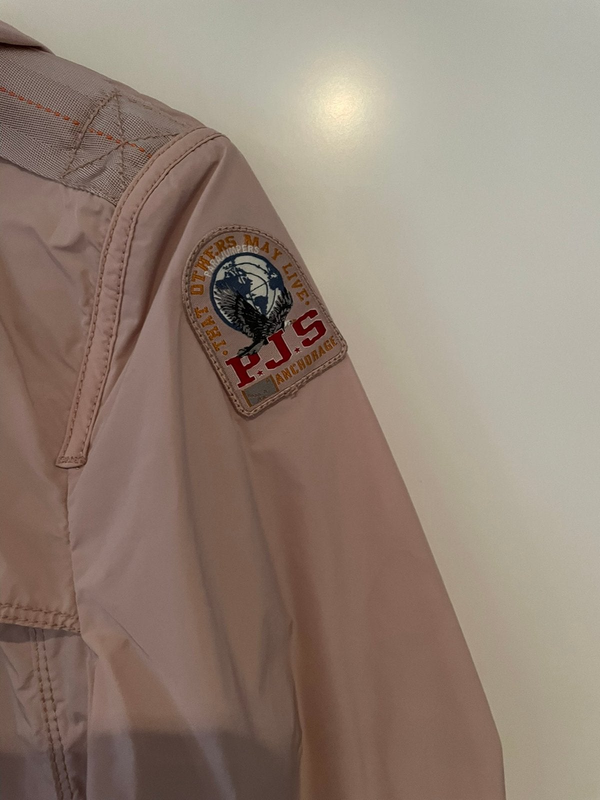 Parajumpers dames origineel, Ophalen, Zo goed als nieuw, Maat 38/40 (M), Roze