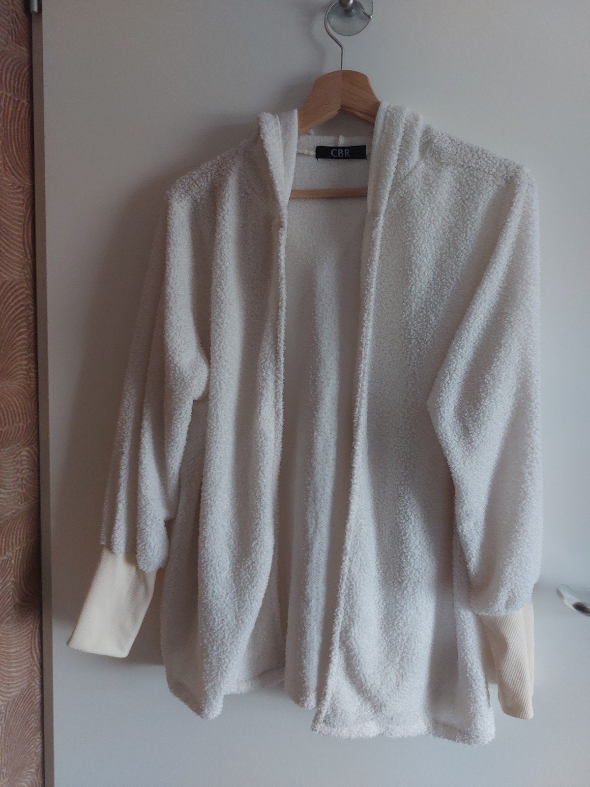 Wit teddy vest met capuchon – CBR, Verzenden, Wit, CBR, Zo goed als nieuw