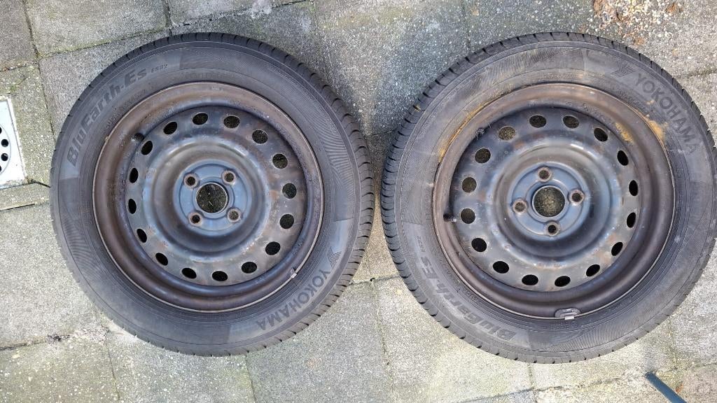 Zomerbanden (4 stuks, Michelin en Yokohama) 185/60 R15, Auto-onderdelen, Banden en Velgen, Ophalen, Gebruikt, 15 inch, Banden en Velgen