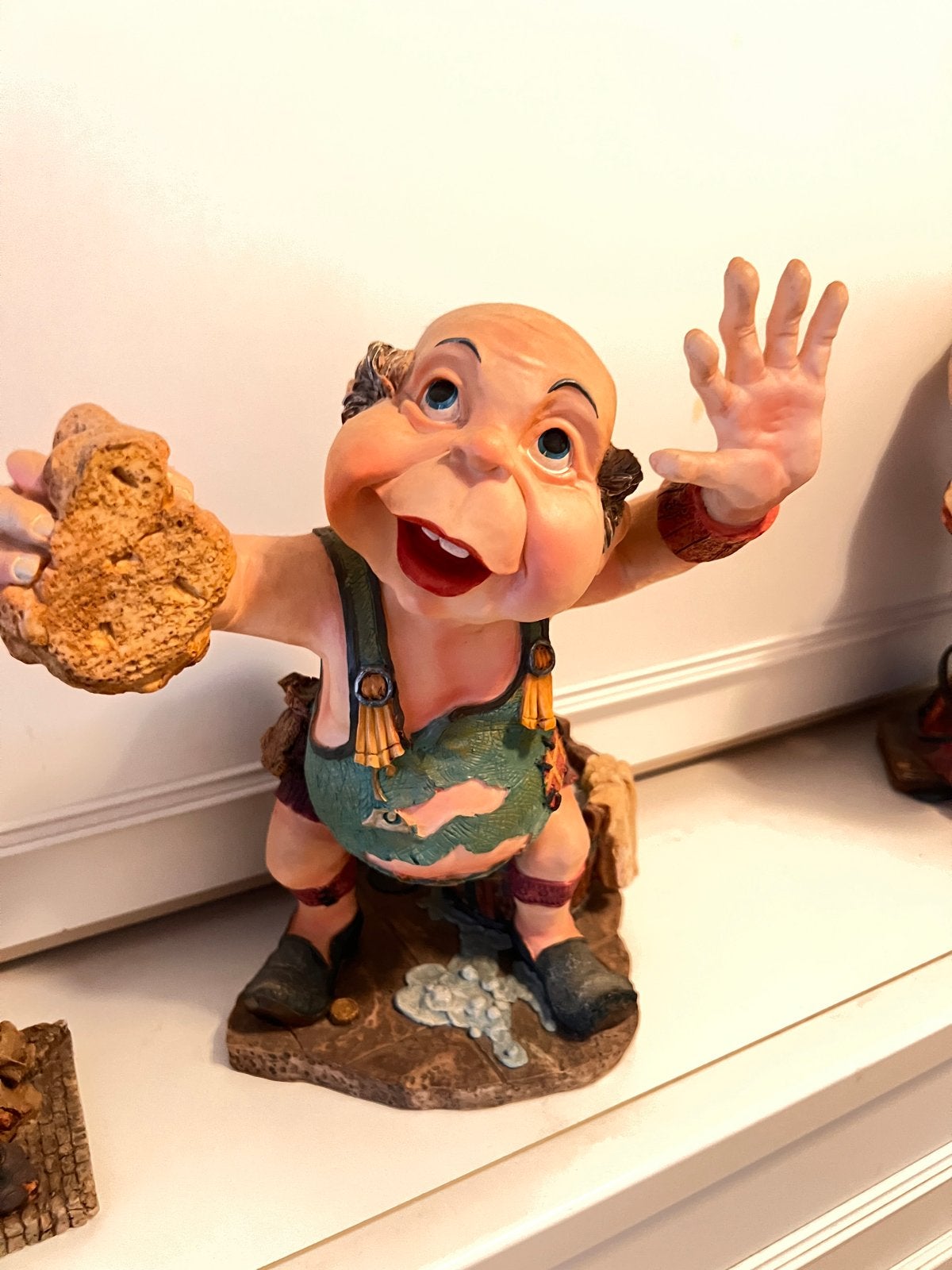 Efteling Laaf Beeldje met spons, Verzamelen, Efteling, Ophalen of Verzenden, Gebruikt, Beeldje of Poppetje