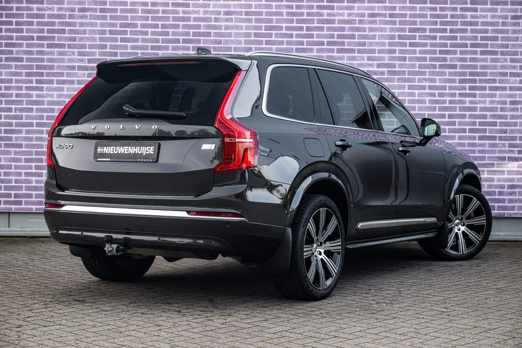 Volvo XC90 2.0 T8 Recharge AWD Ultimate Bright | Trekhaak |, Auto's, Gebruikt, Euro 6, 4 cilinders, Vierwielaandrijving