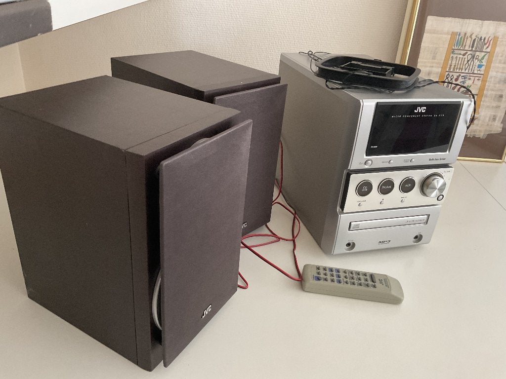 Jvc radio,  cd speler, radio en cd speler, jvc, Ophalen, Gebruikt, Radio, Met cd-speler