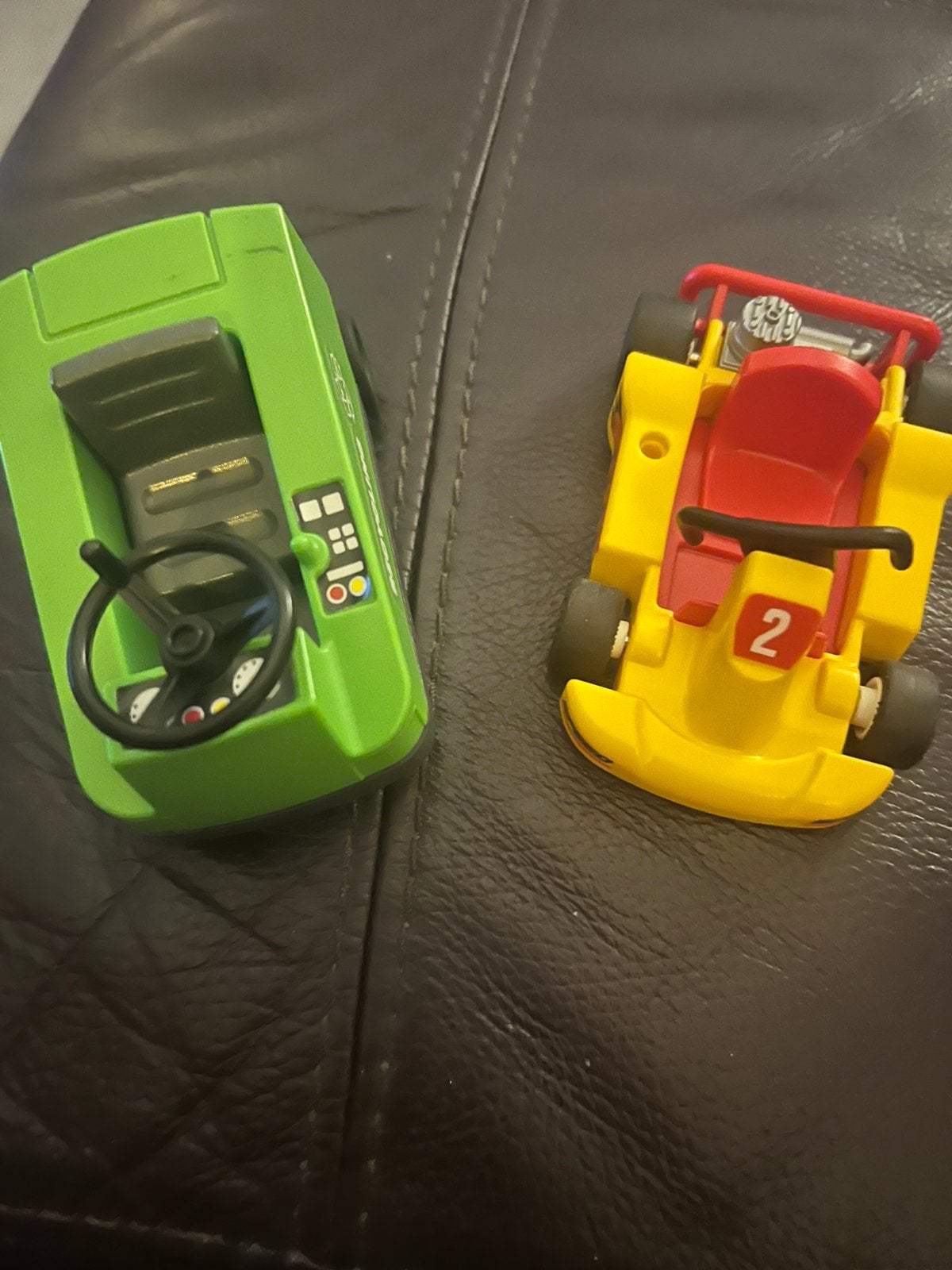 2 playmobil voertuigjes, Kinderen en Baby's, Verzenden, Zo goed als nieuw