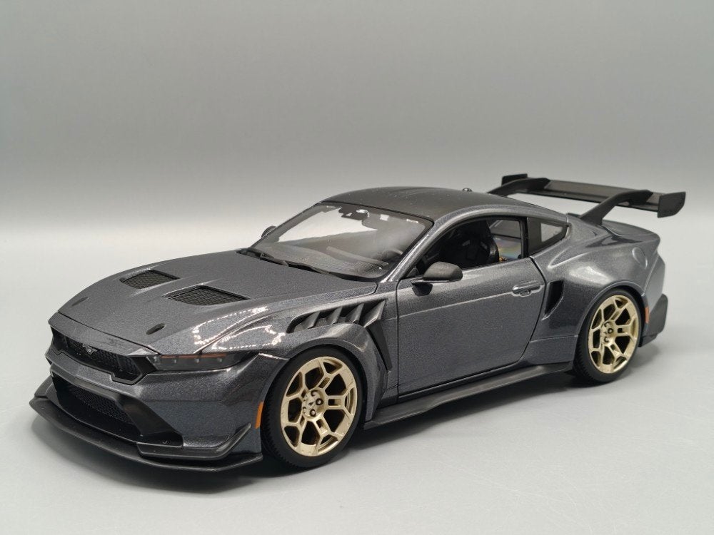 Maisto Special Edition 1:18 Ford Mustang GTD 2025 NEW in OVP, Hobby en Vrije tijd, Modelauto's | 1:18, Maisto, Auto, Maisto, Nieuw