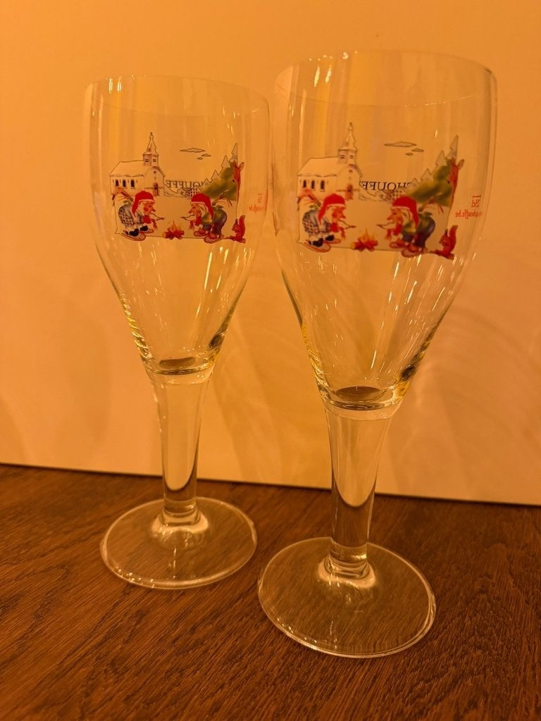 Chouffe N'ICE glazen met winterdorp en wintergnoom, Ophalen of Verzenden, Zo goed als nieuw, Glas of Glazen, Overige merken
