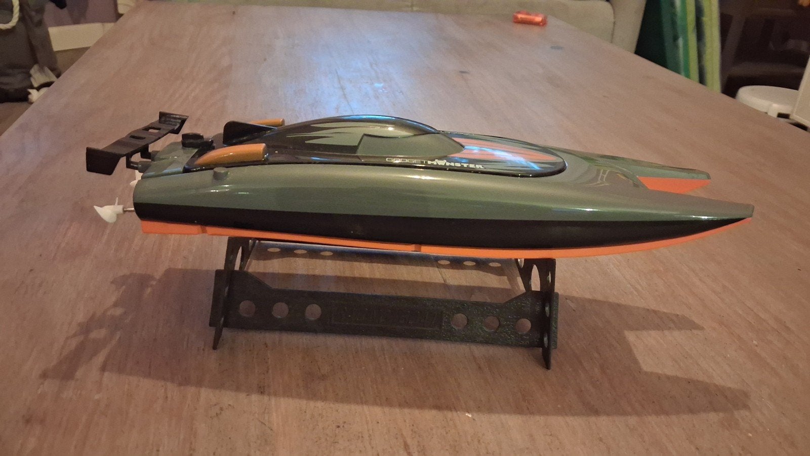 Afstands bestuurbare boot., Ophalen, Zo goed als nieuw