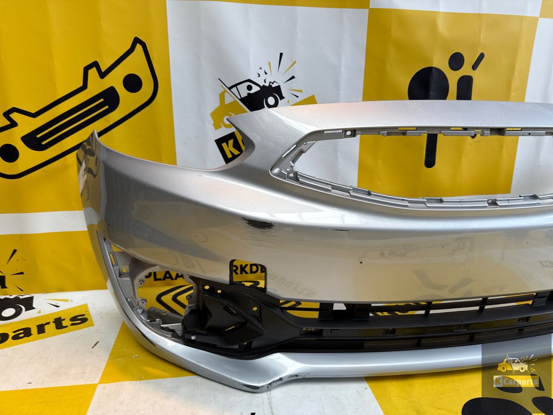 Mitshubishi Space Star II Facelift Voorbumper 6400G516/17ZZ, Info@fabrikant.eu, Ophalen of Verzenden, Fabrikant BV, Gebruikt