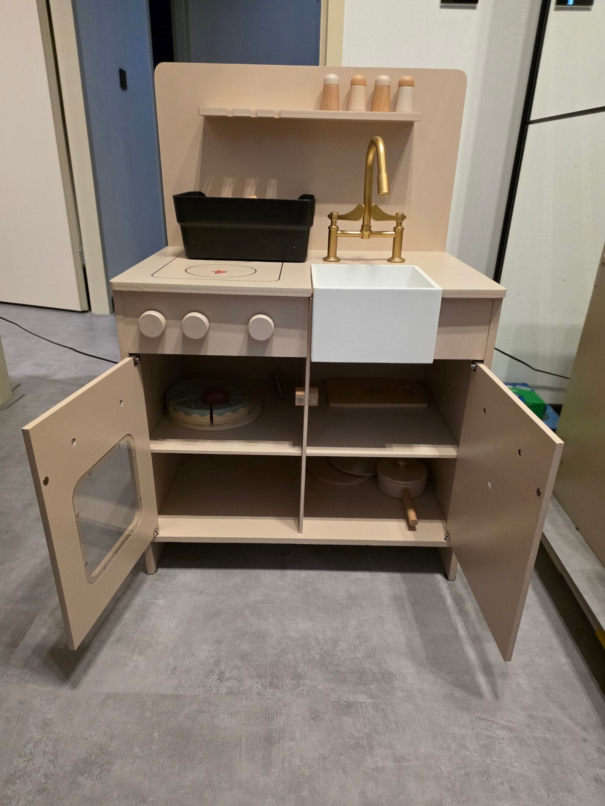 Keuken Petit Amelie, Ophalen, Zo goed als nieuw, Hout, Speelkeuken