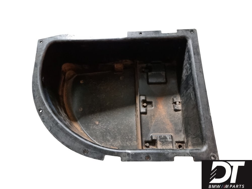 Kofferbak bak BMW M5 E60 V10 S85 S85B50 51717896105, Gebruikt, Ophalen of Verzenden, BMW