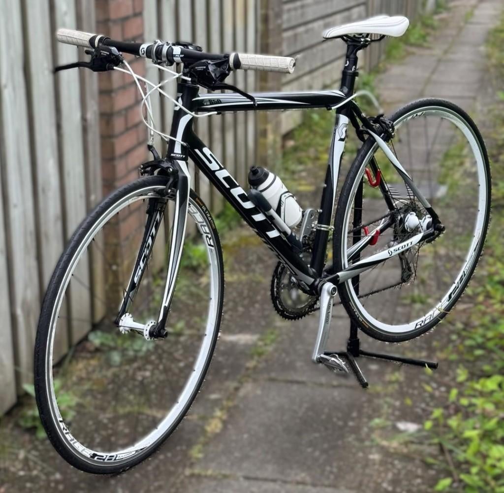 Scott  aluminium sport/racefiets, Fietsen en Brommers, Ophalen, Zo goed als nieuw, Meer dan 20 versnellingen, Overige merken