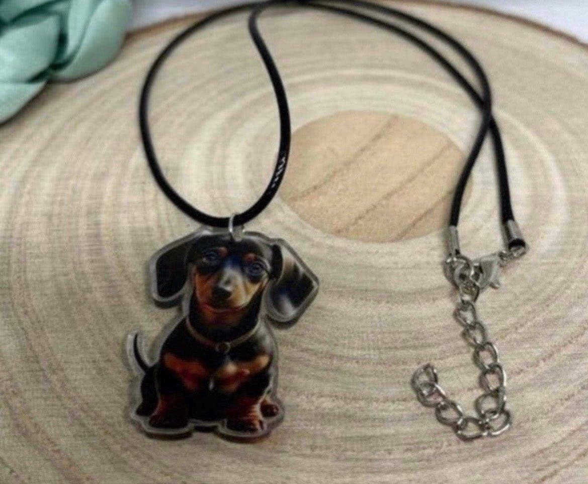 Nieuwe Teckel Ketting - Hondenliefhebber Cadeau, Met hanger, Kunststof, Verzenden, Zwart